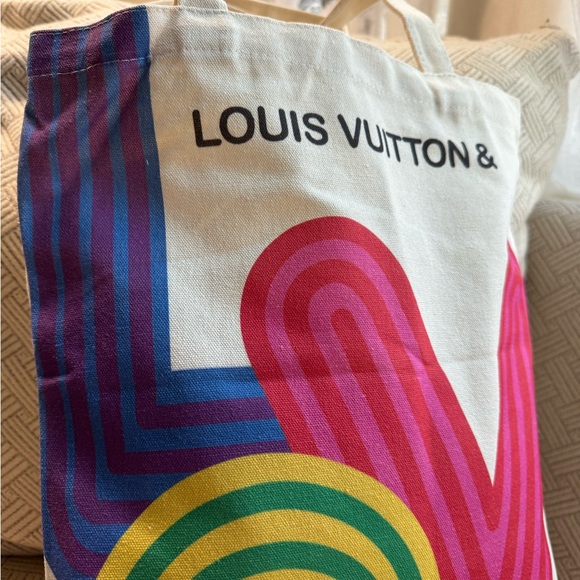 GWP Eco Tote Louis Vuitton Novelty Item from  2022 Shenzhen Museum Exhibition - Picture 2 of 11